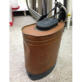 DAL DEGAN POMPA IN RAME LT. 16 MOD. TOSCANO MANO SX AMMACCATA ESPOSTA DAL DEGAN POMPA IN RAME LT. 16 MOD. TOSCANO MANO SX AMMACCATA