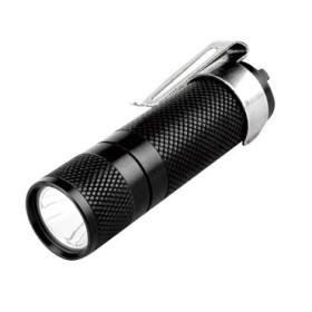 FENIX LANTERNA LED 100 LUMEN PD10 FENIX LANTERNA LED 100 LUMEN PD10
