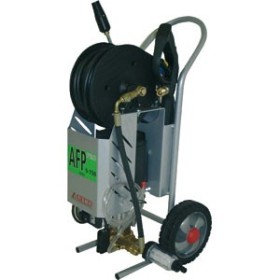 IDROPULITRICE PROFESSIONAL 150 Bar IDROPULITRICE PROFESSIONAL 150 Bar