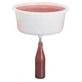 BACINELLA RIEMPIBOTTIGLIA CON EROGATORE A VALVOLA LT. 22 PER PASSATA DI POMODORO BACINELLA RIEMPIBOTTIGLIA CON EROGATORE A VALVOLA LT. 22 PER