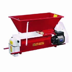 BAESSO PIGIADIRASPATRICE PER UVA ELETTRICA BAESSO PIGIADIRASPATRICE PER UVA ELETTRICA