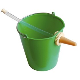 sccchio cu alimentator de plastic pentru viței lt. 10