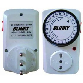 SPINA E PRESA TIMER GIORNALIERO BLINKY 220 VOLT 24 ORE