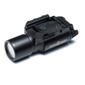 SUREFIRE LANTERNA LED WEAPONLIGHT CU ARMA ATAȘAMENT X300 - 500 LUMENI SUREFIRE LANTERNA LED WEAPONLIGHT CU ARMA ATAȘAMENT X300 - 500