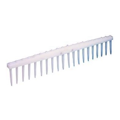 WHITE NYLON HAY RAKE 20/22 DINTI